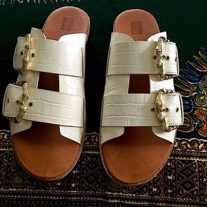 Sale! Sale!Fitflop faux croc leather Slides (NIB)…